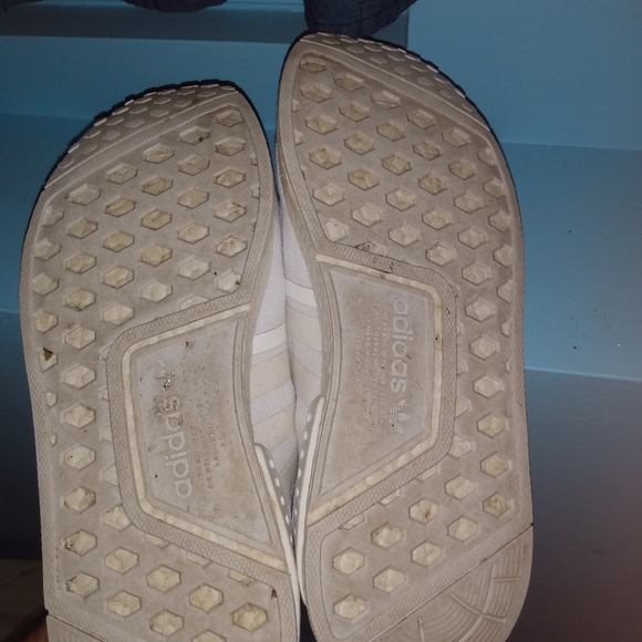 Adidas NMD R1 Japan - Picture 2 of 3